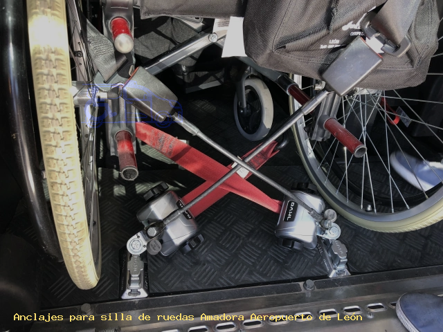 Anclajes silla de ruedas Amadora Aeropuerto de León